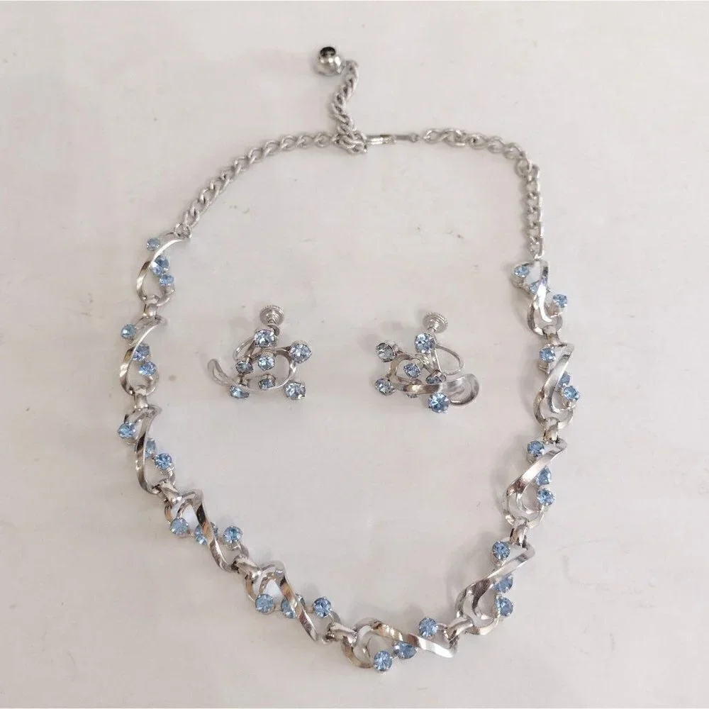 Vintage Star Brand Jewelry Choker Necklace Screw Back Earrings Blue Rhinestones
